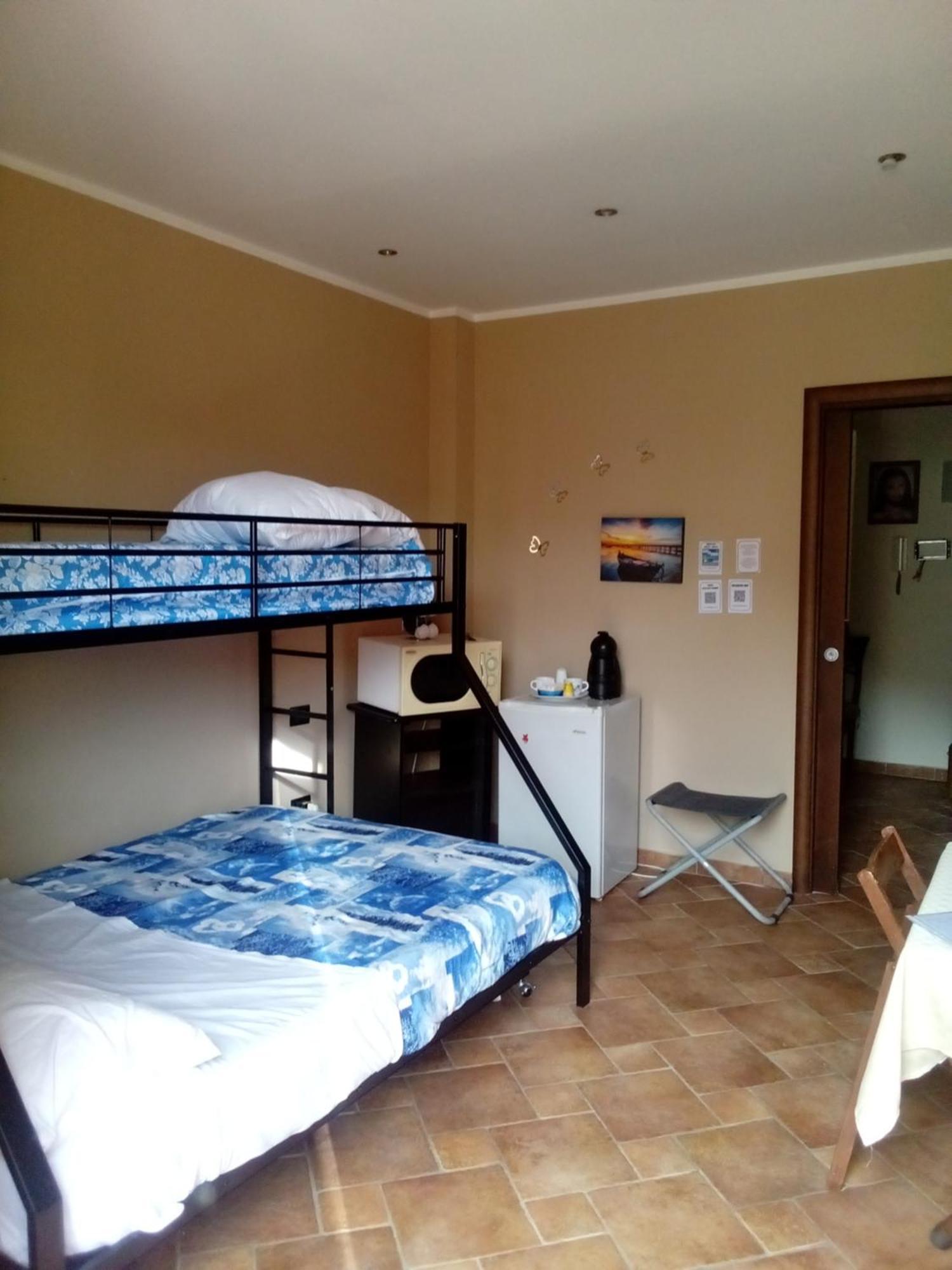 Casa Alice Hotel Isola delle Femmine Ngoại thất bức ảnh